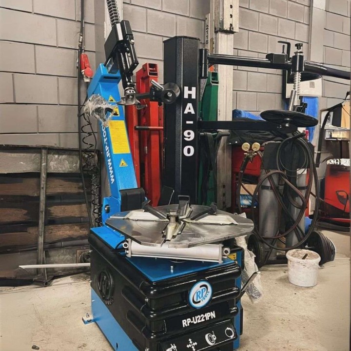 De- & monteermachine RP-R-U221PN - Volautomatisch